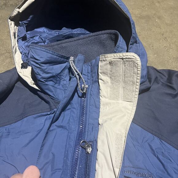 Vintage 90s Patagonia Blue Embroidered Rain Jacket - Picture 3 of 5